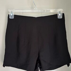 Verty Black Shorts
